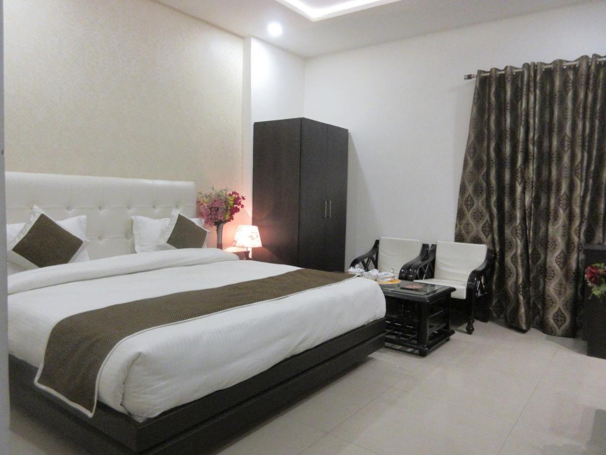 Riya Palace Agra  Eksteriør billede