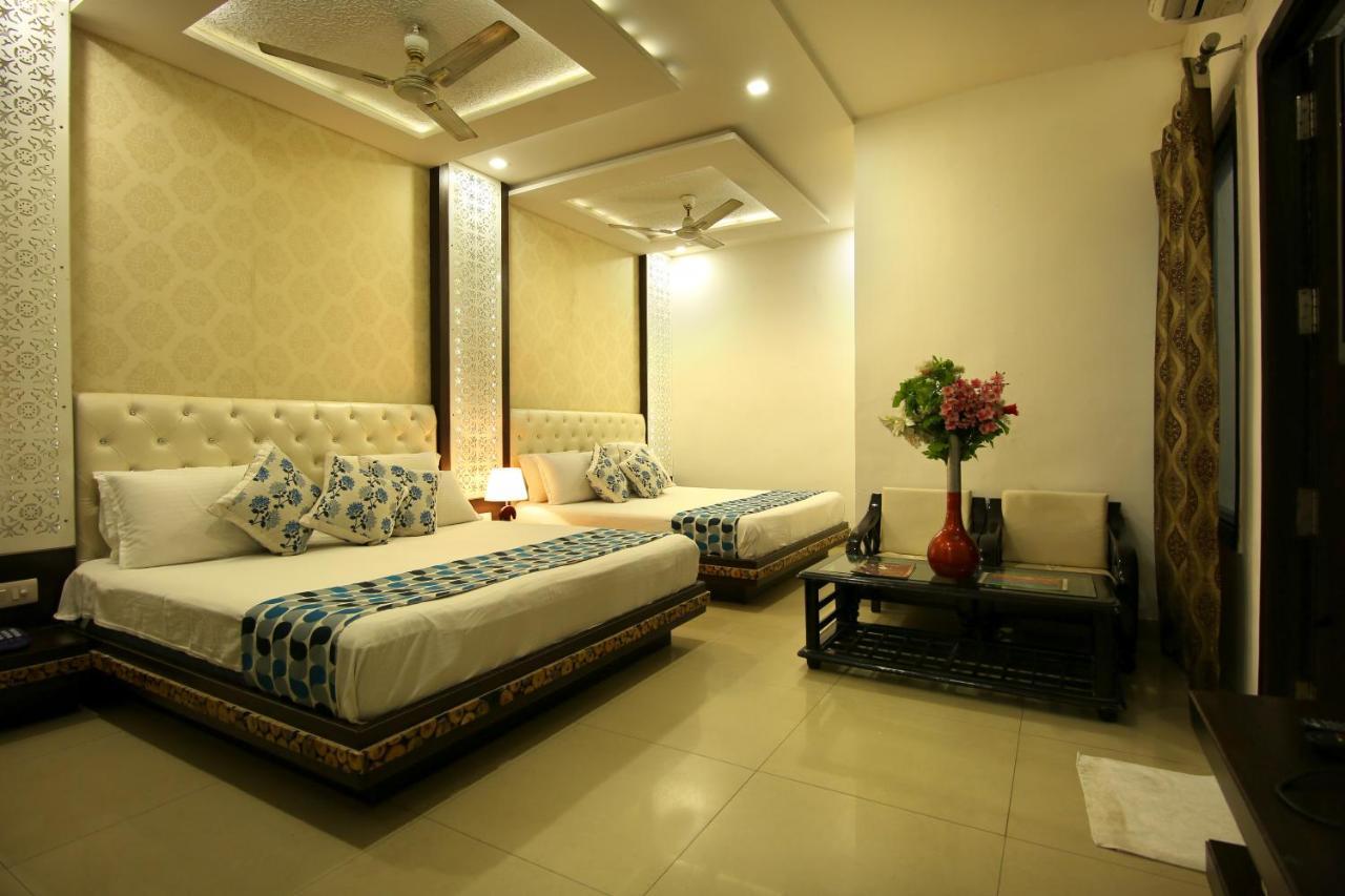 Riya Palace Agra  Eksteriør billede