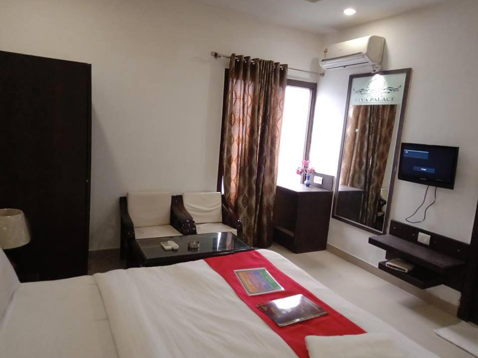 Riya Palace Agra  Eksteriør billede